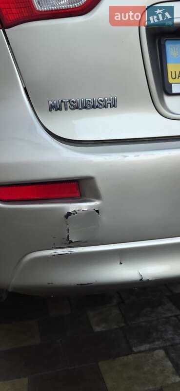 Хетчбек Mitsubishi Lancer 2009 в Городку