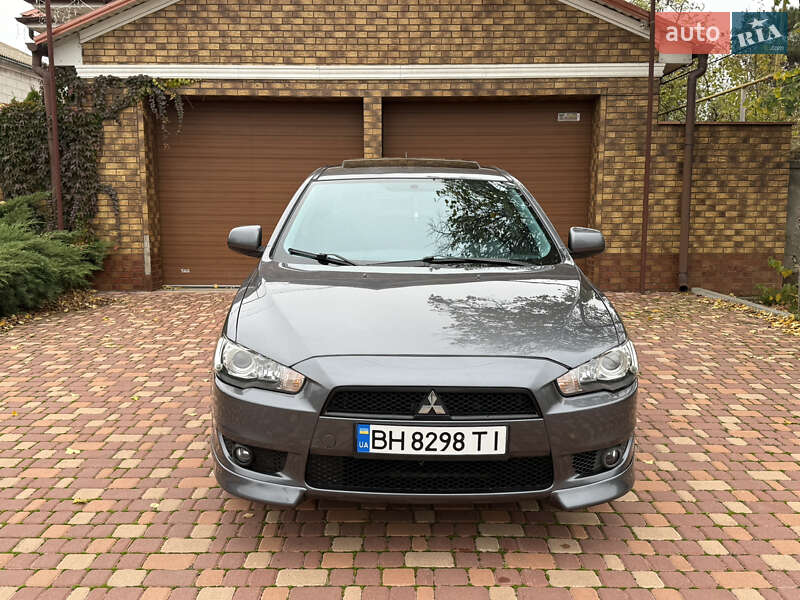 Седан Mitsubishi Lancer 2008 в Одессе