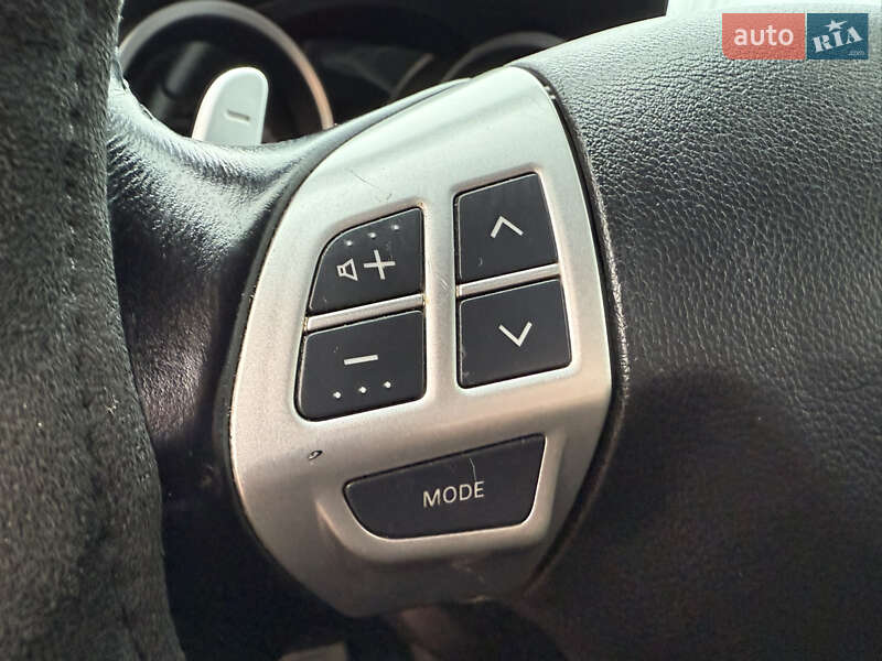 Седан Mitsubishi Lancer 2008 в Одессе