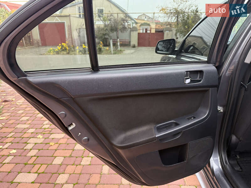 Седан Mitsubishi Lancer 2008 в Одессе