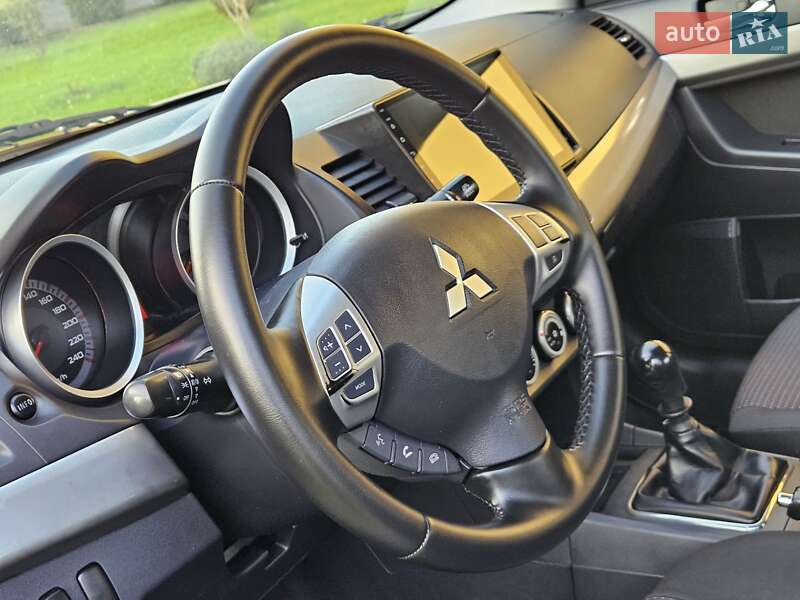 Седан Mitsubishi Lancer 2007 в Бориславе фото 47 Седан Mitsubishi Lancer 2007 в Бориславе