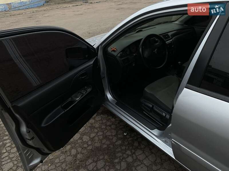 Седан Mitsubishi Lancer 2007 в Каменском фото 11 Седан Mitsubishi Lancer 2007 в Каменском