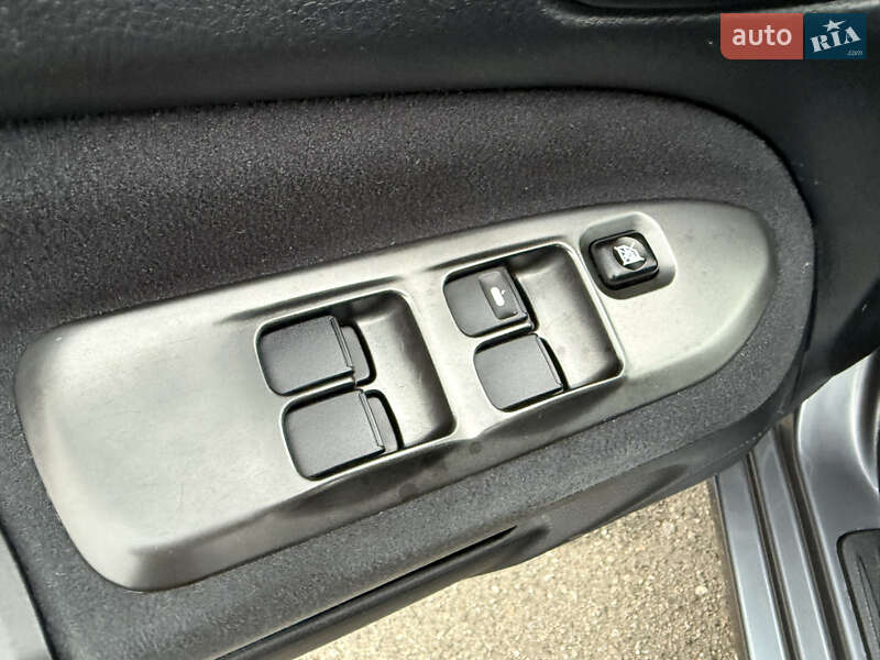 Седан Mitsubishi Lancer 2009 в Киеве