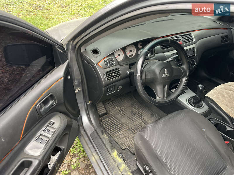Седан Mitsubishi Lancer 2007 в Харкові фото 4 Седан Mitsubishi Lancer 2007 в Харкові