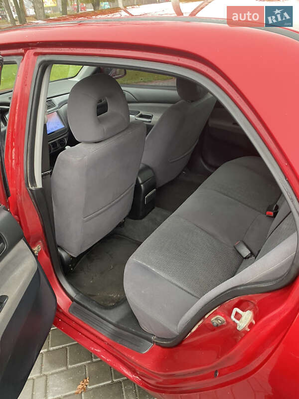 Седан Mitsubishi Lancer 2004 в Вінниці