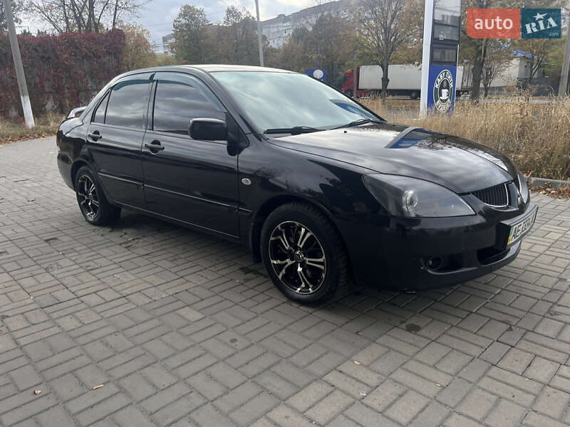 Седан Mitsubishi Lancer 2005 в Дніпрі фото 6 Седан Mitsubishi Lancer 2005 в Дніпрі