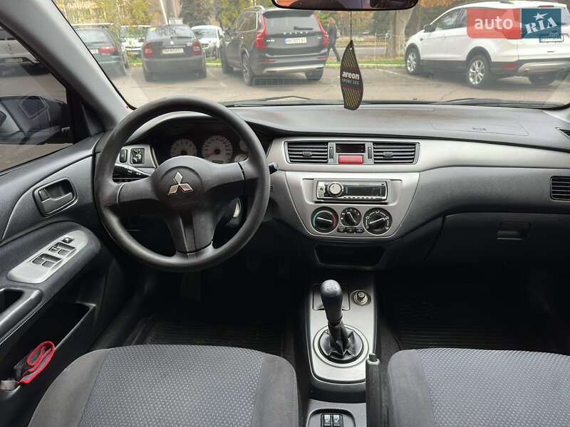 Седан Mitsubishi Lancer 2007 в Одессе