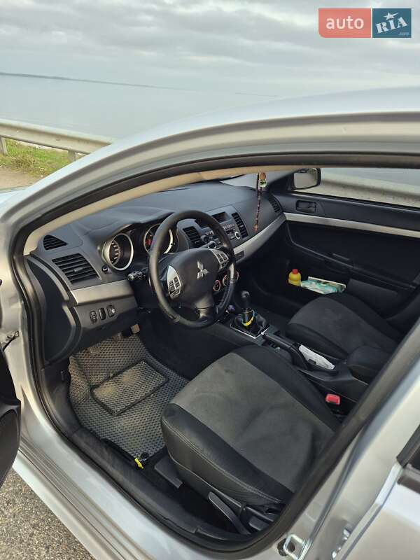 Седан Mitsubishi Lancer 2007 в Черкасах