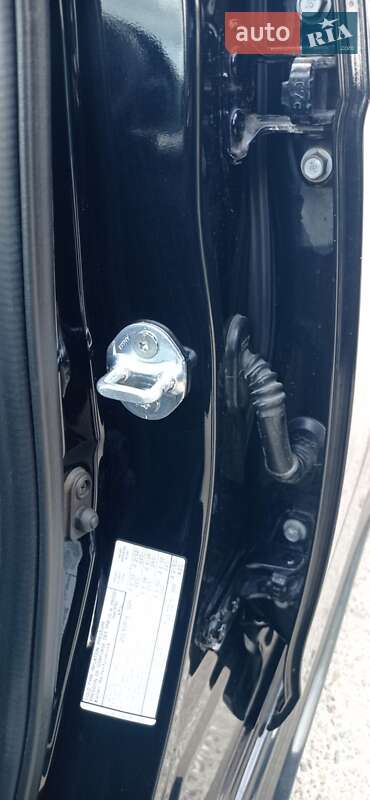 Хетчбек Mitsubishi Lancer 2008 в Львові фото 21 Хетчбек Mitsubishi Lancer 2008 в Львові