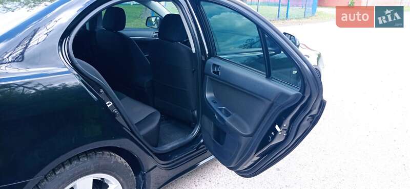 Хетчбек Mitsubishi Lancer 2008 в Львові фото 29 Хетчбек Mitsubishi Lancer 2008 в Львові
