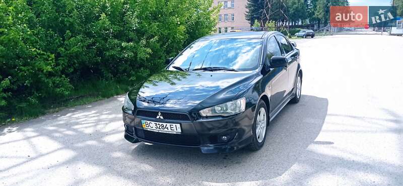 Хетчбек Mitsubishi Lancer 2008 в Львові фото 45 Хетчбек Mitsubishi Lancer 2008 в Львові