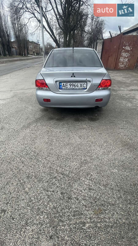 Седан Mitsubishi Lancer 2007 в Днепре