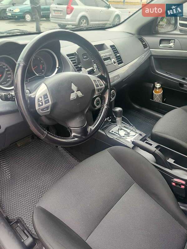 Седан Mitsubishi Lancer 2008 в Києві фото 9 Седан Mitsubishi Lancer 2008 в Києві