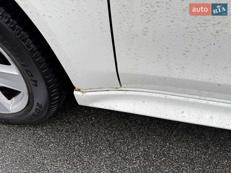 Хетчбек Mitsubishi Lancer 2009 в Києві