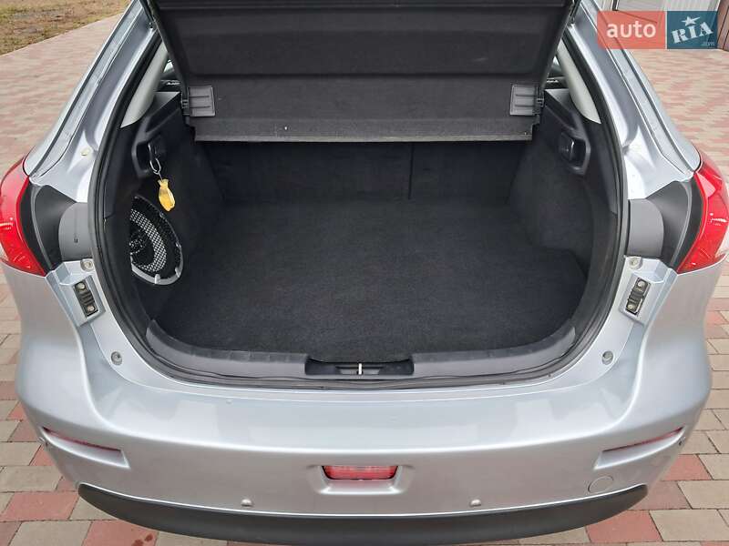 Хетчбек Mitsubishi Lancer 2008 в Луцьку фото 40 Хетчбек Mitsubishi Lancer 2008 в Луцьку