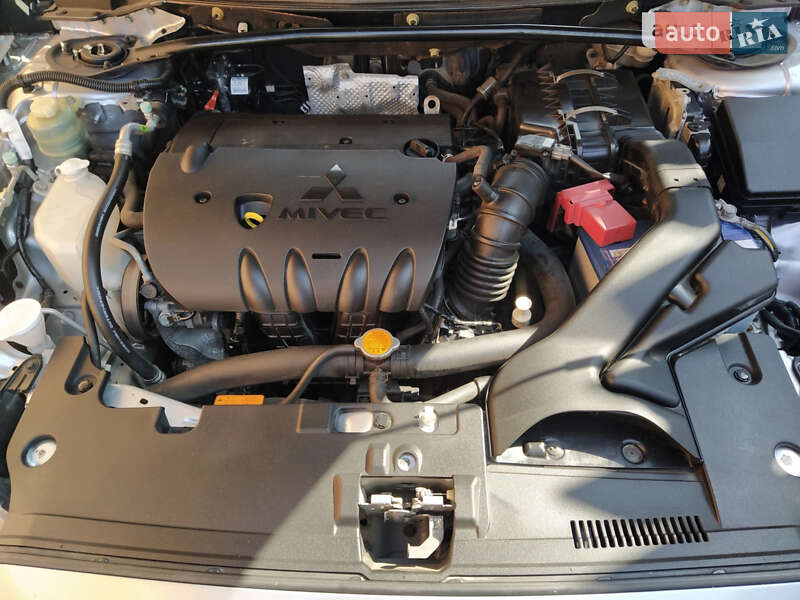 Хетчбек Mitsubishi Lancer 2008 в Луцьку фото 15 Хетчбек Mitsubishi Lancer 2008 в Луцьку