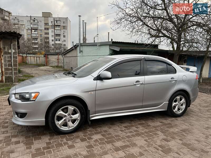 Седан Mitsubishi Lancer 2007 в Запоріжжі