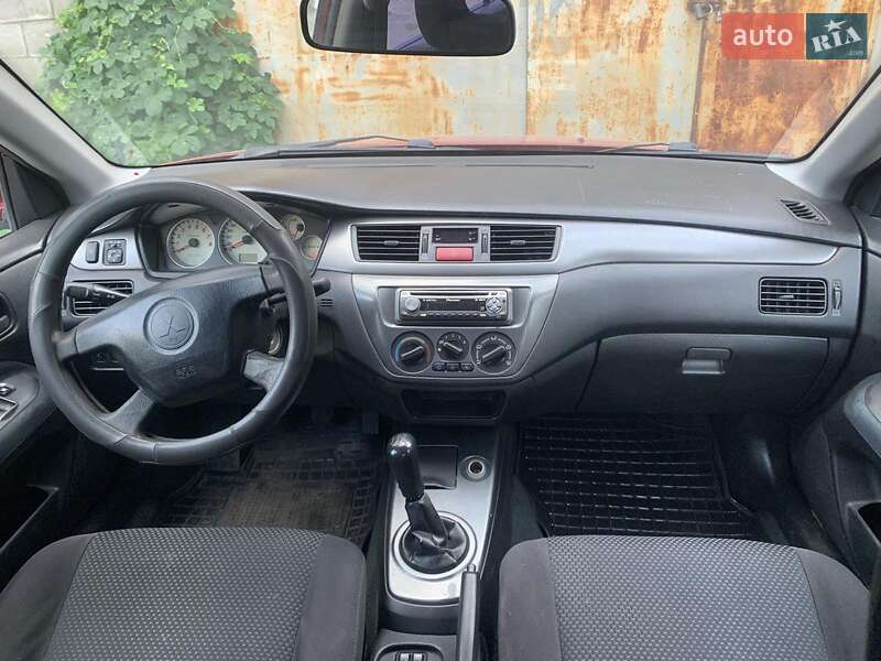 Седан Mitsubishi Lancer 2005 в Дніпрі