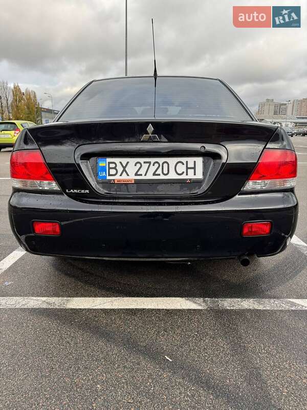 Седан Mitsubishi Lancer 2008 в Киеве