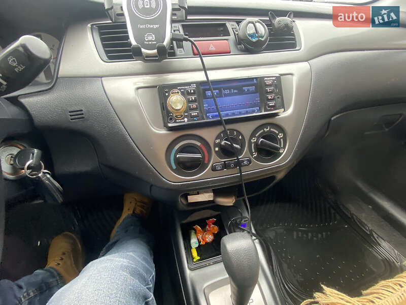 Седан Mitsubishi Lancer 2008 в Теофиполе фото 41 Седан Mitsubishi Lancer 2008 в Теофиполе