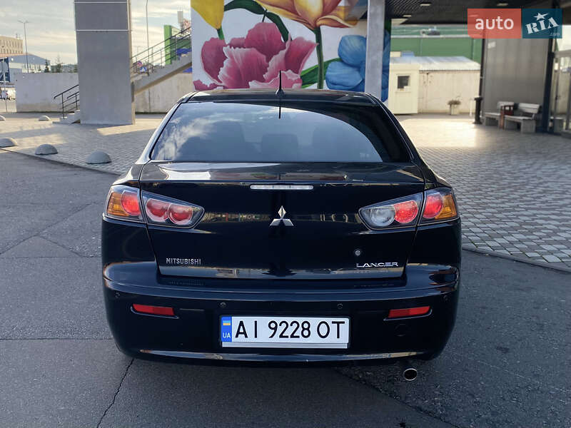 Седан Mitsubishi Lancer 2010 в Києві фото 10 Седан Mitsubishi Lancer 2010 в Києві