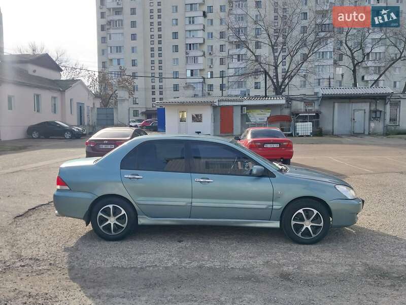 Седан Mitsubishi Lancer 2006 в Миколаєві фото 12 Седан Mitsubishi Lancer 2006 в Миколаєві