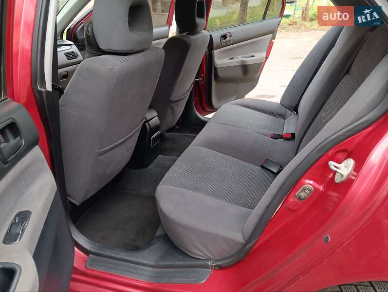 Седан Mitsubishi Lancer 2004 в Вінниці
