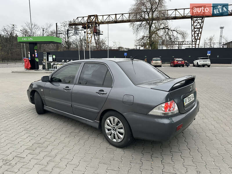 Седан Mitsubishi Lancer 2007 в Киеве фото 8 Седан Mitsubishi Lancer 2007 в Киеве