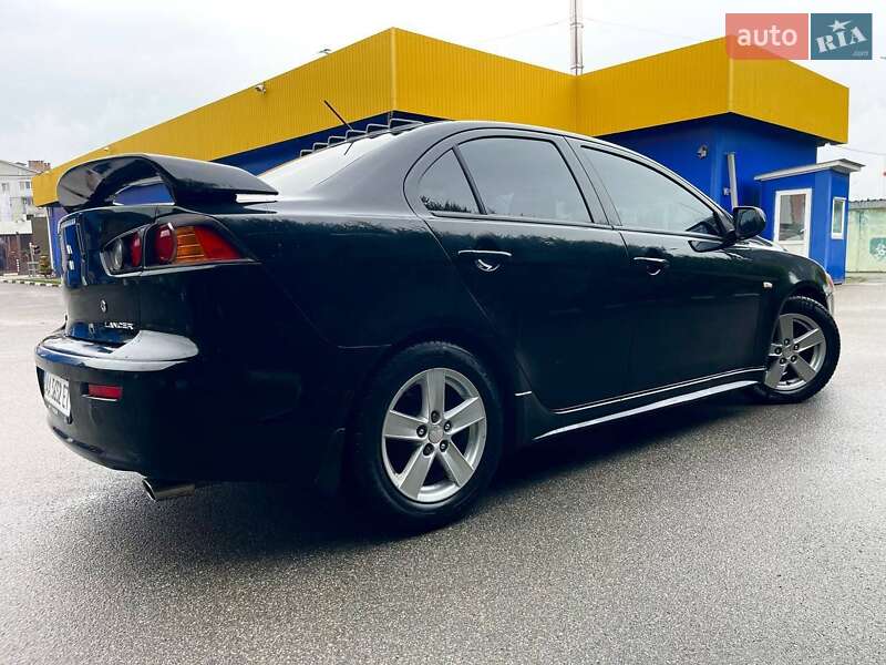Седан Mitsubishi Lancer 2007 в Киеве фото 5 Седан Mitsubishi Lancer 2007 в Киеве