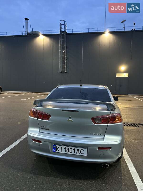 Седан Mitsubishi Lancer 2008 в Києві