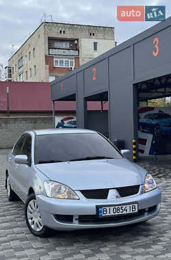 Седан Mitsubishi Lancer 2006 в Киеве