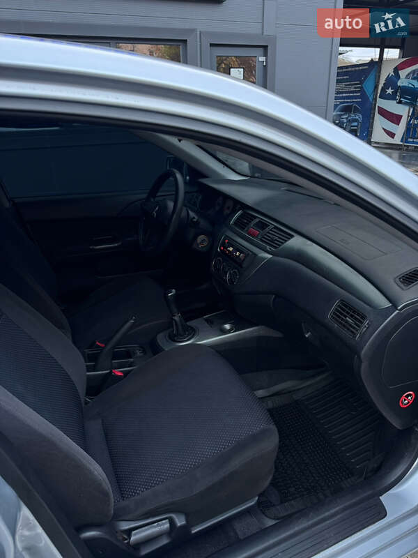 Седан Mitsubishi Lancer 2006 в Киеве фото 8 Седан Mitsubishi Lancer 2006 в Киеве