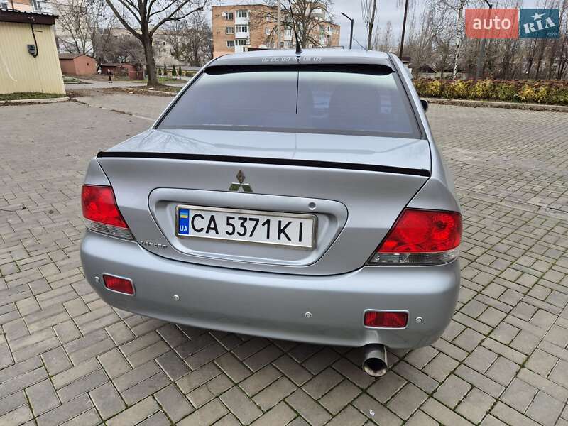 Седан Mitsubishi Lancer 2007 в Умани