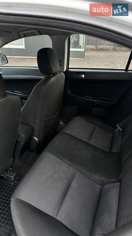 Седан Mitsubishi Lancer 2008 в Харькове