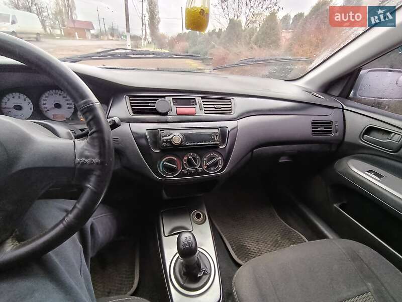 Седан Mitsubishi Lancer 2007 в Беляевке