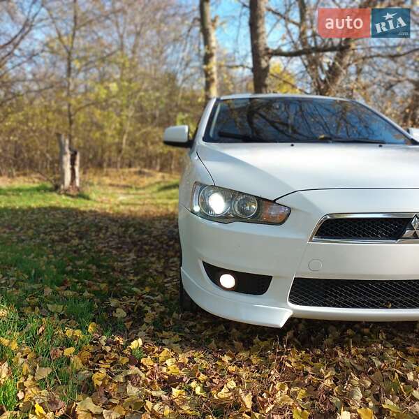 Седан Mitsubishi Lancer 2008 в Кропивницком