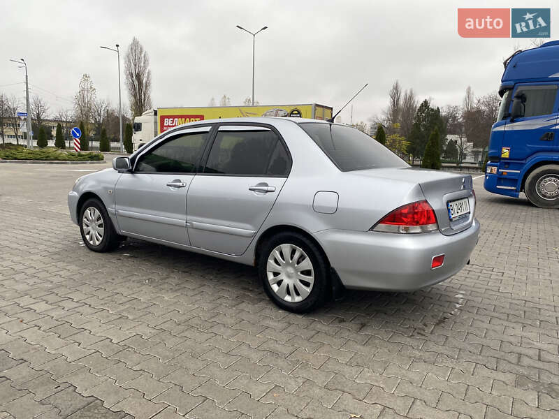 Седан Mitsubishi Lancer 2009 в Кременчуге