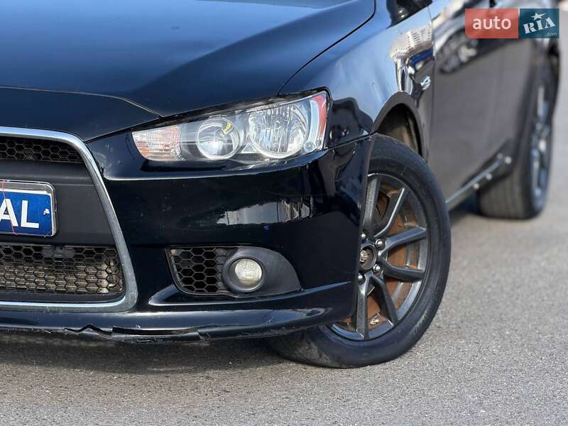 Седан Mitsubishi Lancer 2015 в Кривому Розі