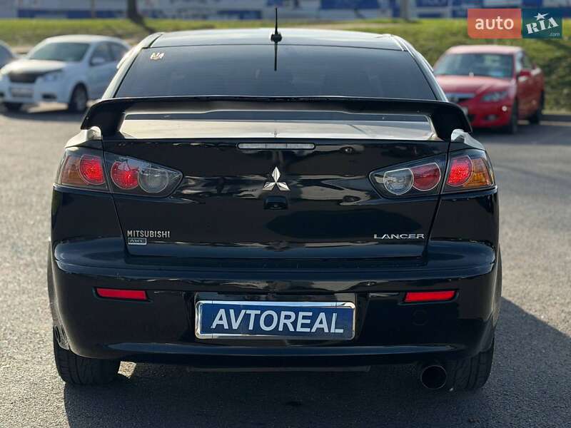 Седан Mitsubishi Lancer 2015 в Кривому Розі