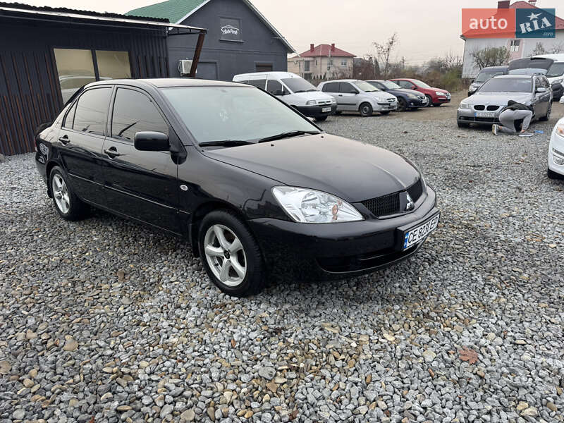 Седан Mitsubishi Lancer 2008 в Черновцах