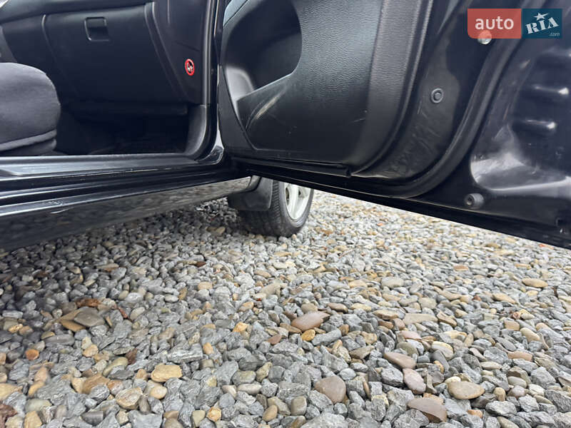 Седан Mitsubishi Lancer 2008 в Черновцах