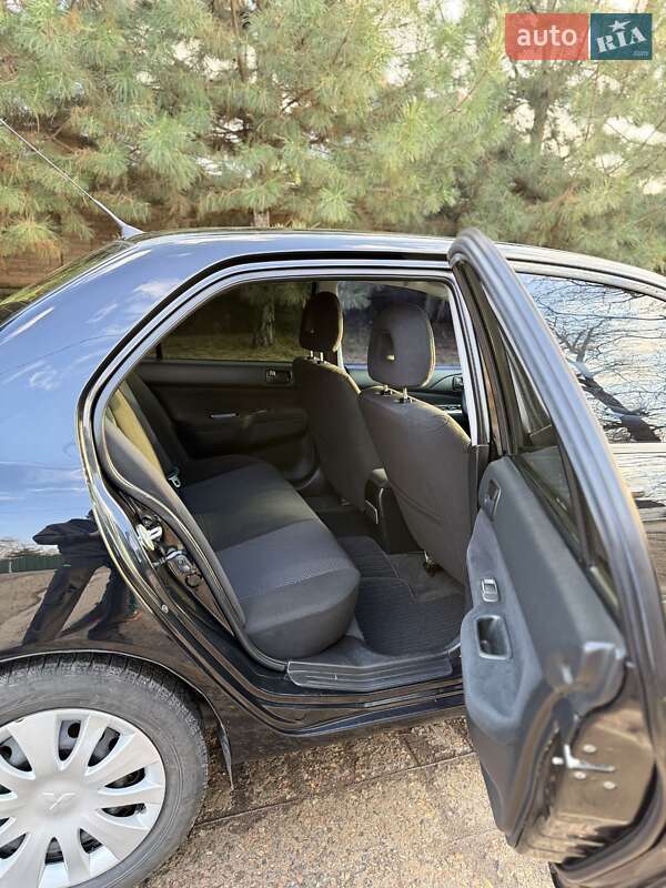 Седан Mitsubishi Lancer 2009 в Верхньодніпровську