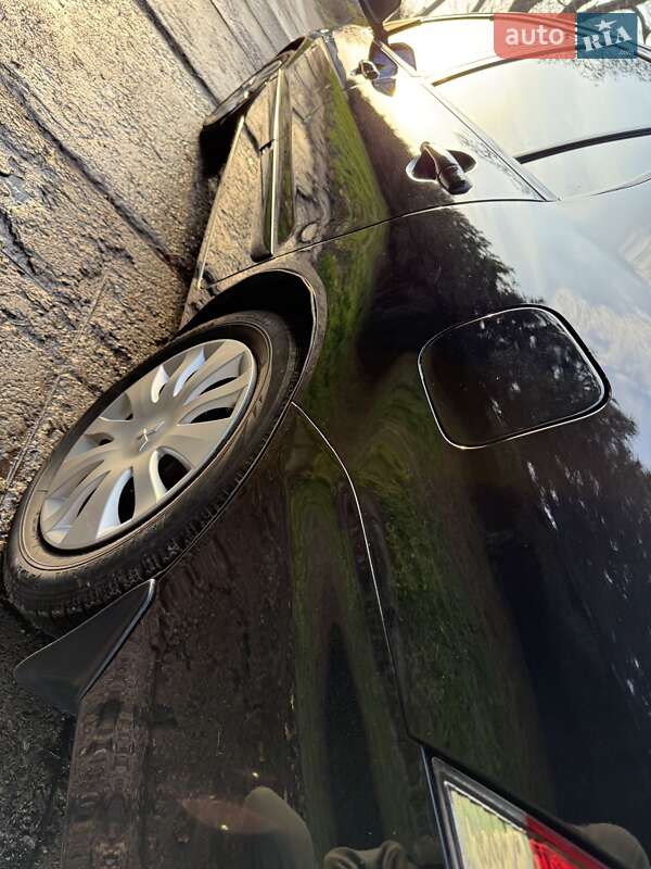Седан Mitsubishi Lancer 2009 в Верхньодніпровську