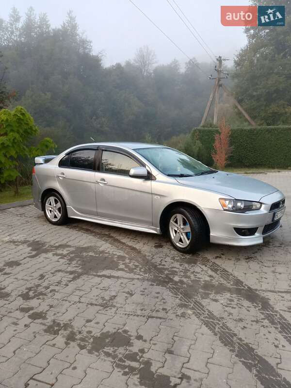 Седан Mitsubishi Lancer 2009 в Турке
