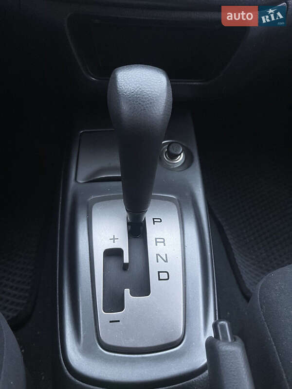 Седан Mitsubishi Lancer 2008 в Києві