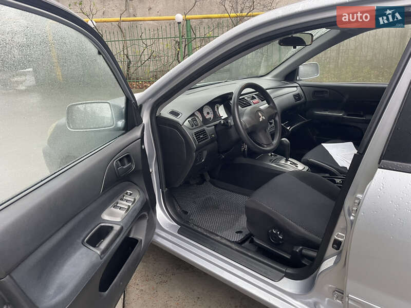 Седан Mitsubishi Lancer 2008 в Києві