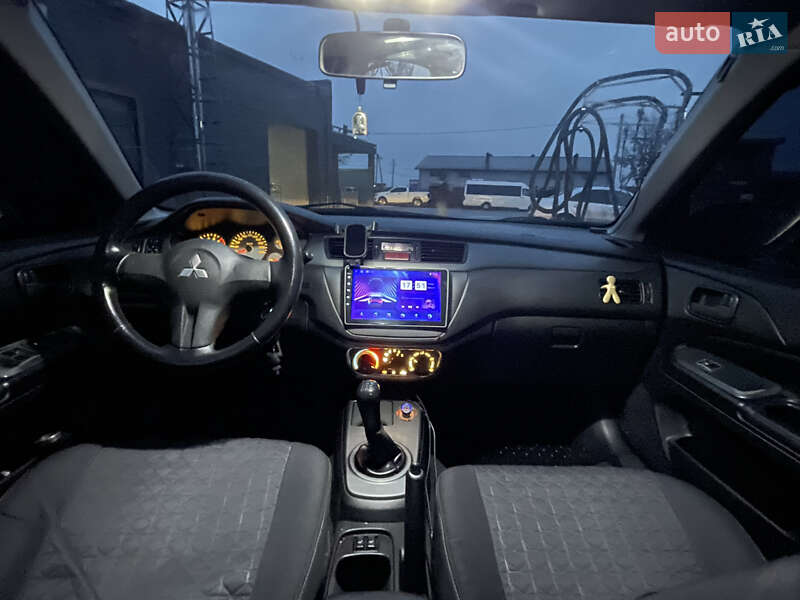 Седан Mitsubishi Lancer 2006 в Івано-Франківську