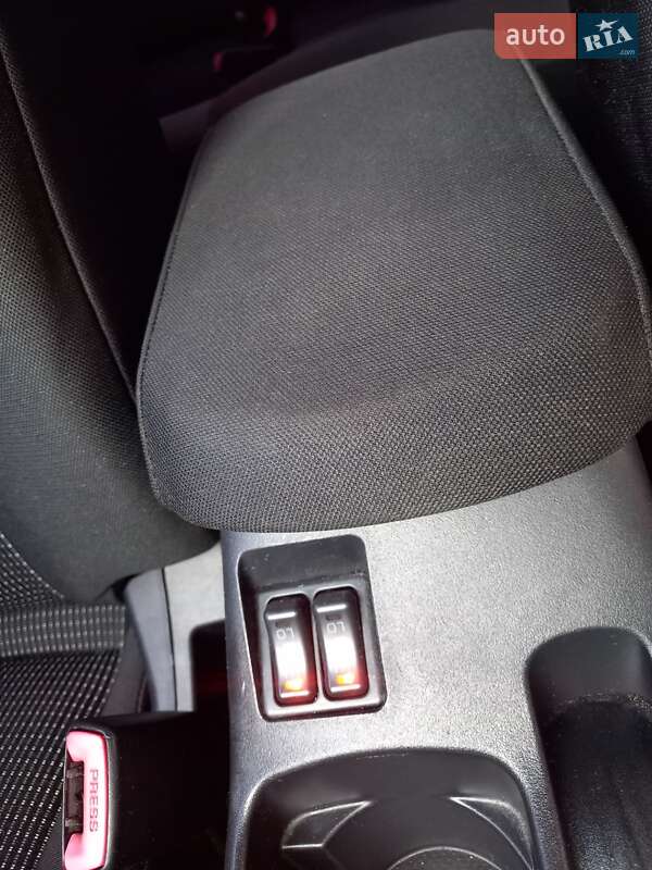 Седан Mitsubishi Lancer 2007 в Одессе