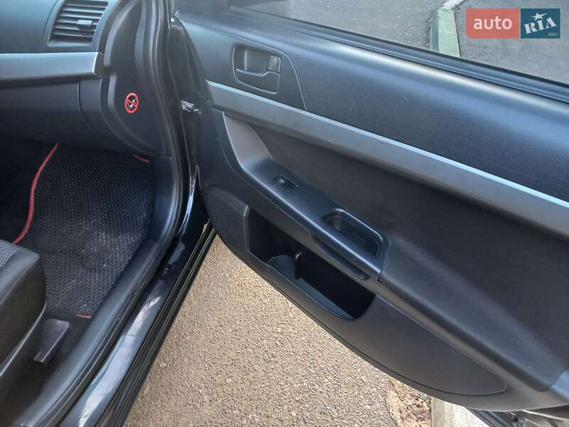 Седан Mitsubishi Lancer 2007 в Одессе