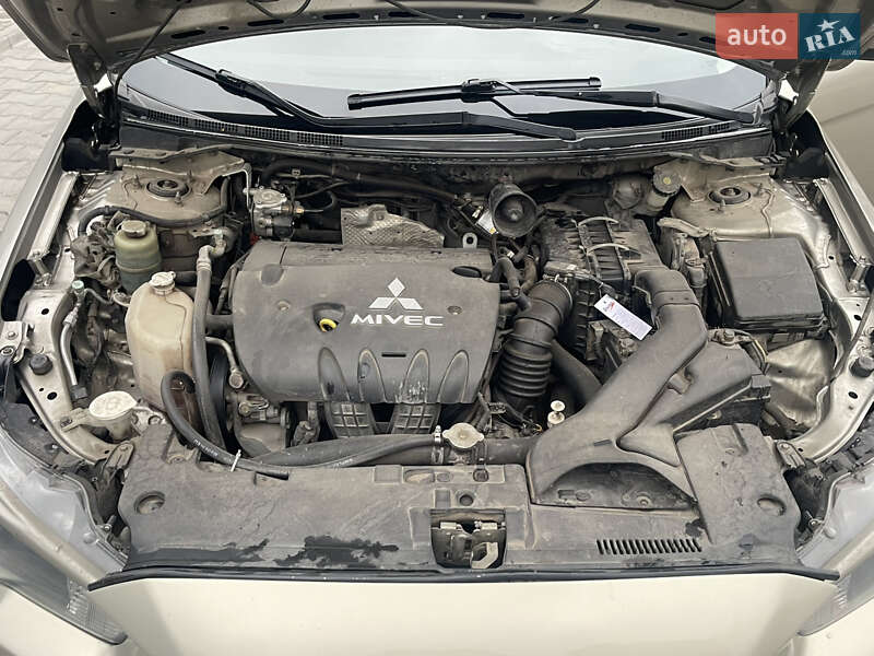 Седан Mitsubishi Lancer 2007 в Миколаєві